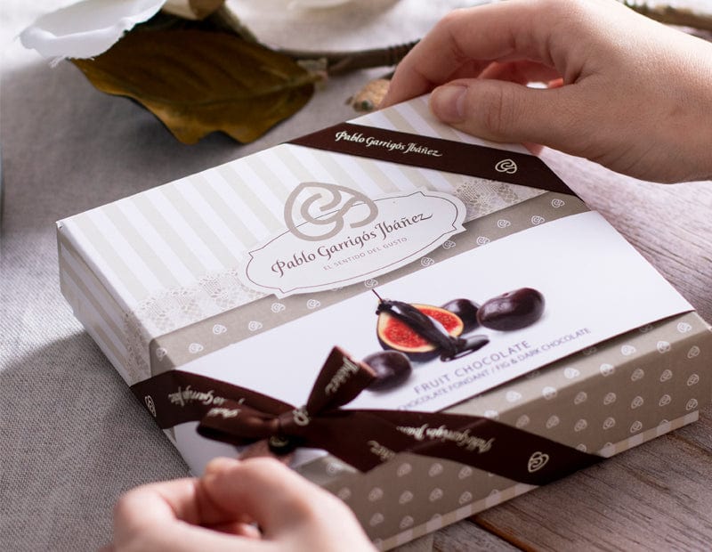 Gourmet-herkut.fi Pablo Garrigos Tummaa suklaata ja Viikunaa 120g