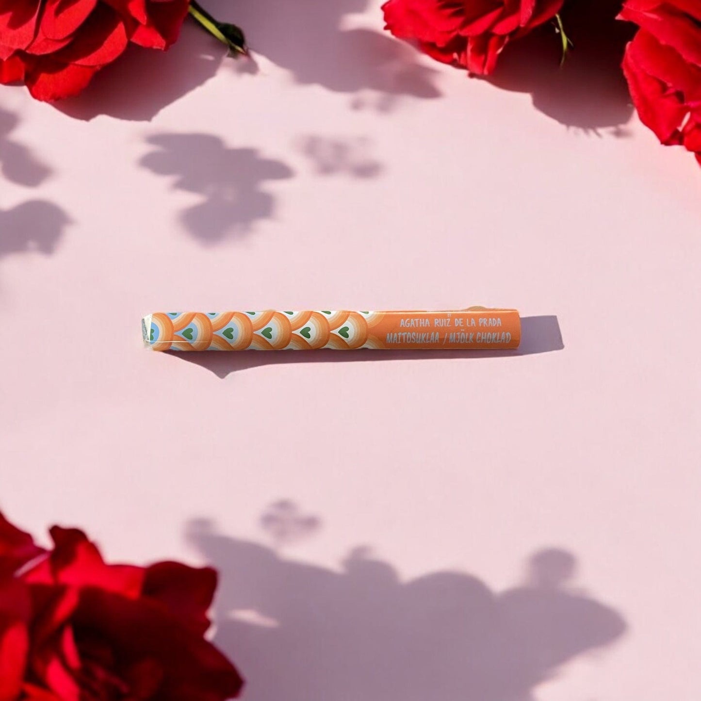 Gourmet-herkut.fi Suklaat Agatha Ruiz de la Prada maitosuklaapatukka 30g