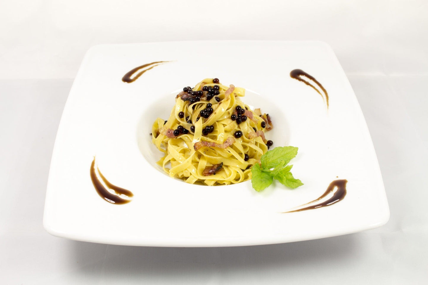 Leonardi Leonardi Balsamico Fettuccine Pasta 250g